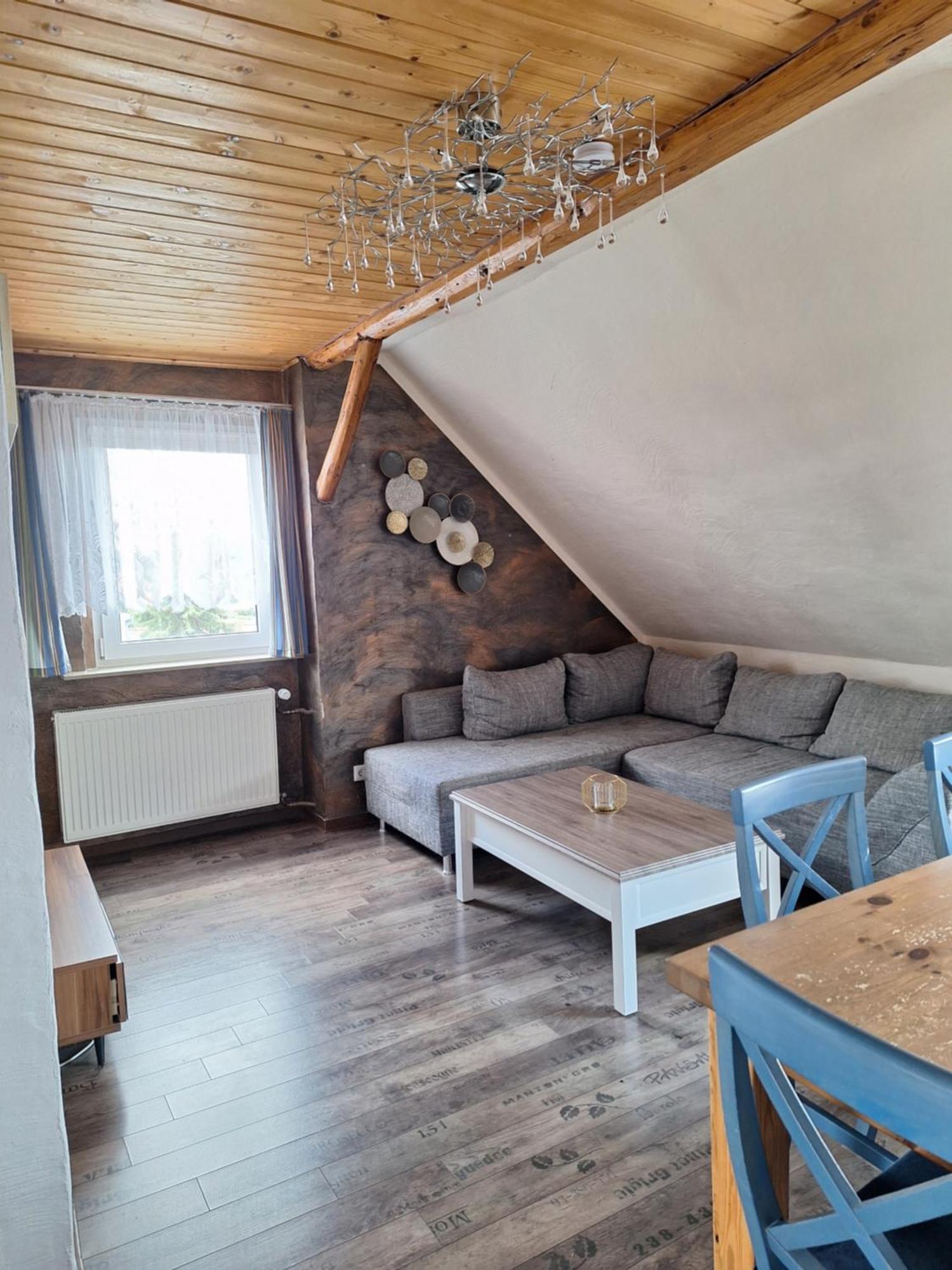 Gaststaette Und Pension Zur Schiene Merseburg Exteriör bild